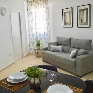 apartamento-adriana-cntrico-a-50m-de-la-playa.es-andalucia.com/